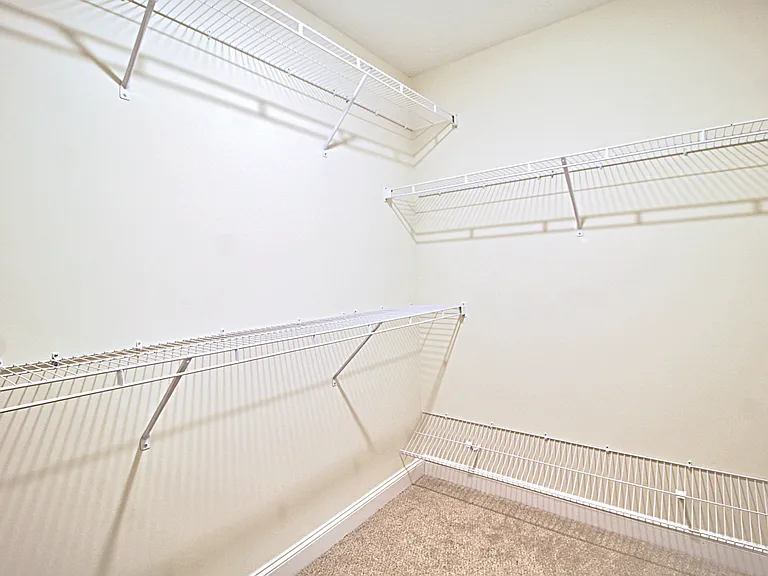 151 Buckingham Dr — Photo 30
