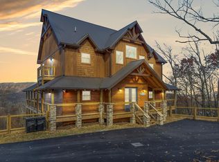2510 Mountain Holly Way, Sevierville, TN 37862