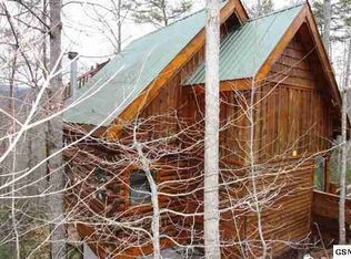 3049 Brothers Way, Pigeon Forge, TN 37862