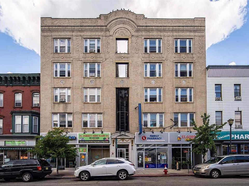 1st image of 291 Central Ave #B2