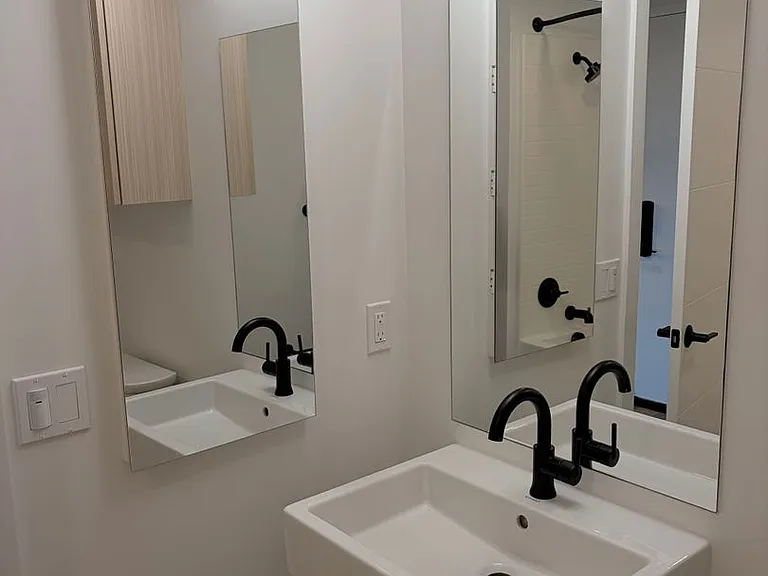 Rainford Apartments — Photo 67