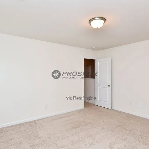 248 Elmhaven Dr — Photo 19