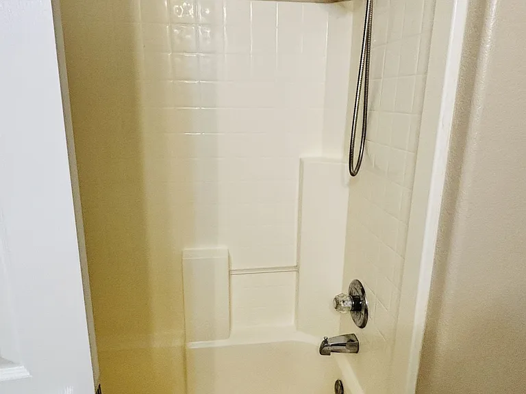 9321 Dorrell Ln — Photo 30