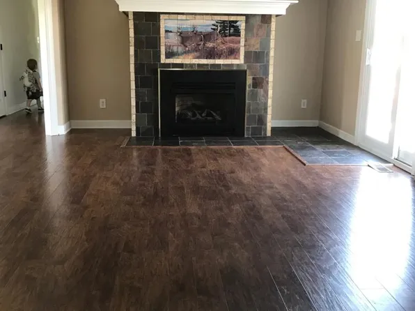 30179 Camp Pkwy, Courtland, VA 23837