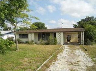 1305 Hawkes Ave, Orlando, FL 32809