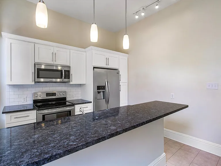 1920 Princess Anne Ave — Photo 12