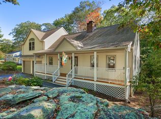 34 Birchwood Rd, Monroe, CT 06468