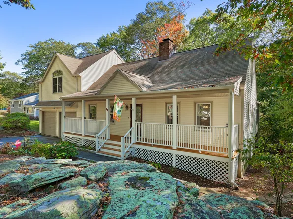 34 Birchwood Road, Monroe, CT 06468