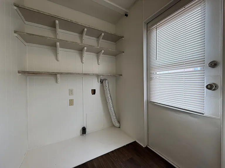 460 South St — Photo 10
