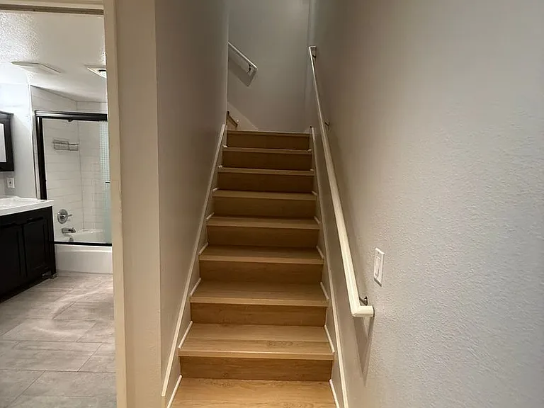 95 McCoppin St #210 — Photo 9