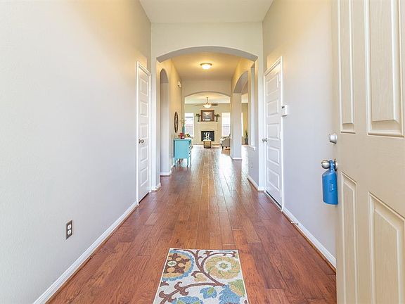 Gorgeous entry to greet guests...beautiful flooring!