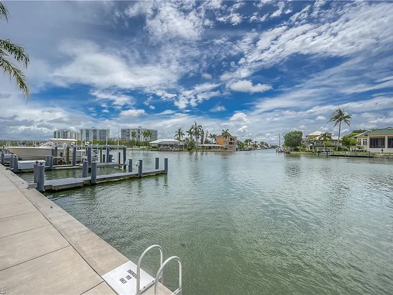 11030 Gulf Shore Dr #1 — Photo 34