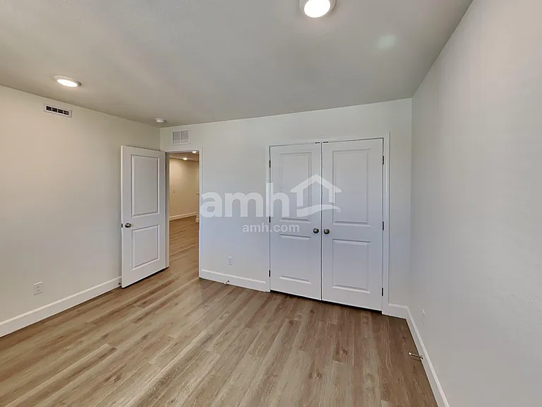 10322 Medusita St — Photo 19