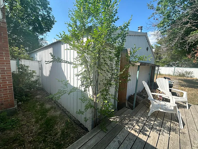 501 N 4th St — Photo 24