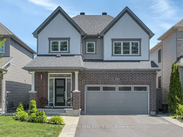253 Enclave Walk, Ottawa, ON K1W 0J5