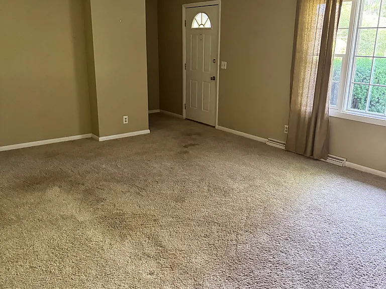 13366 Tucker Dr — Photo 13