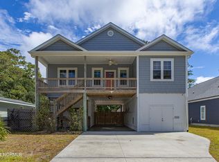 308 NE 52nd St, Oak Island, NC 28465