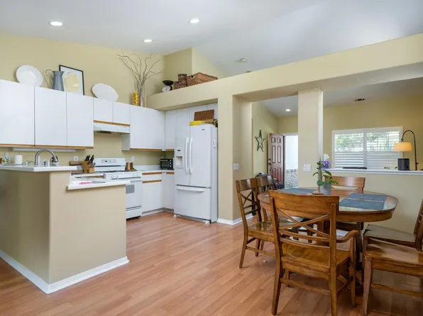 128 Gerard Dr, Goleta, CA 93117