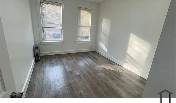 2 bed, $2,762 — Photo 3
