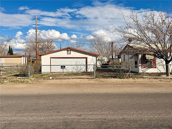 3rd image of 4534 N Benton Street