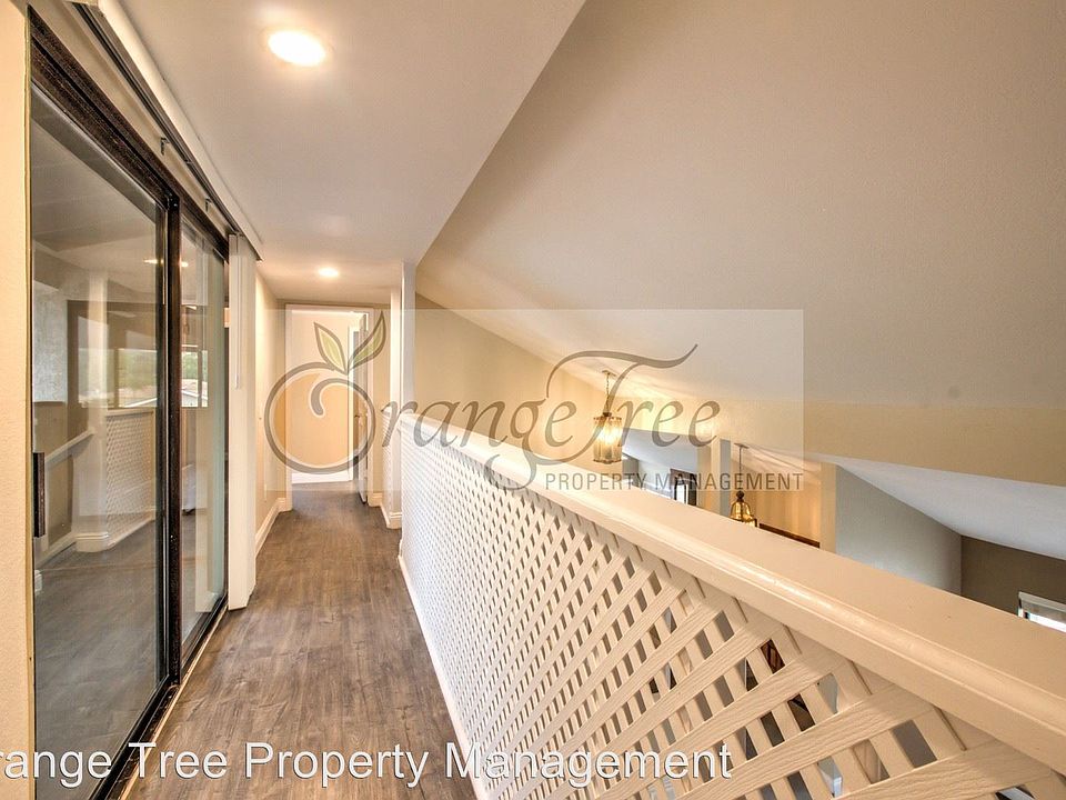 1st image of 450 W 53rd Ave