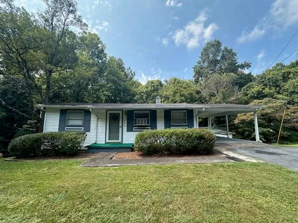 821 Sunset Dr, Bassett, VA 24055