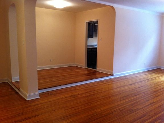 4th image of 6939 Yellowstone Blvd APT 301