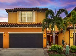 737 Simeon Dr, Satellite Beach, FL 32937