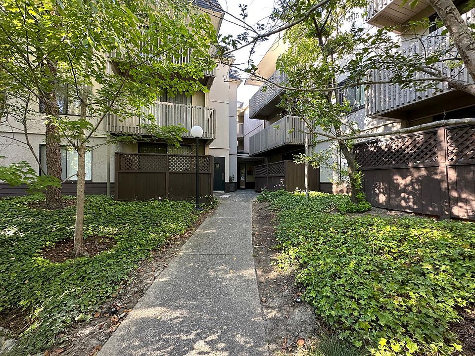 1st image of 1109 Shelter Creek Ln