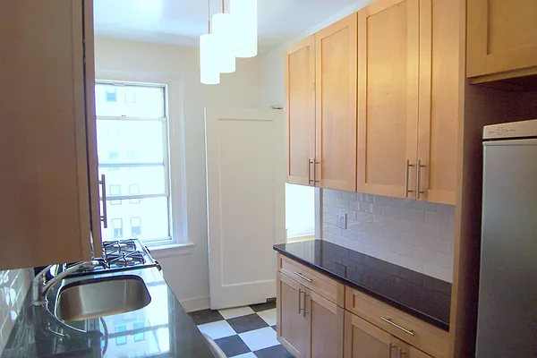 Rented by Maz Group NY | media 11