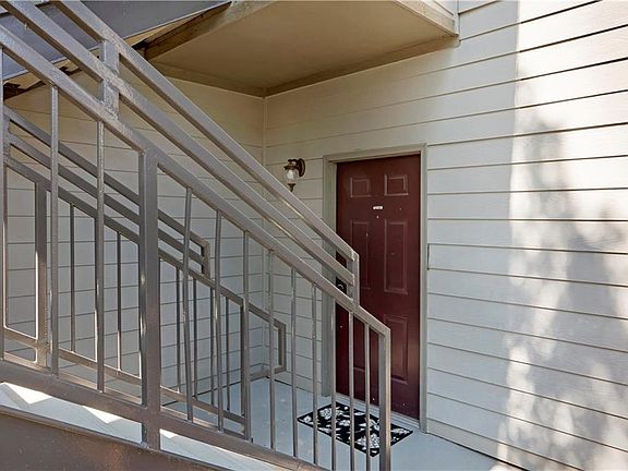 4th image of 350 Emerald Forest Blvd APT 12101