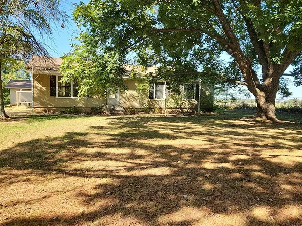 2306 Love St, Pocola, OK 74902
