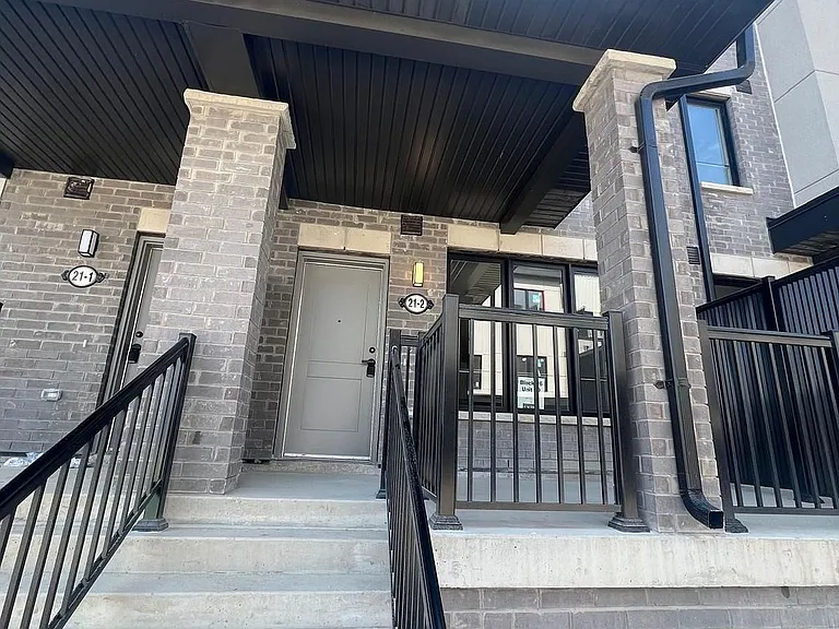 21 Baynes Way #2 — Photo 18