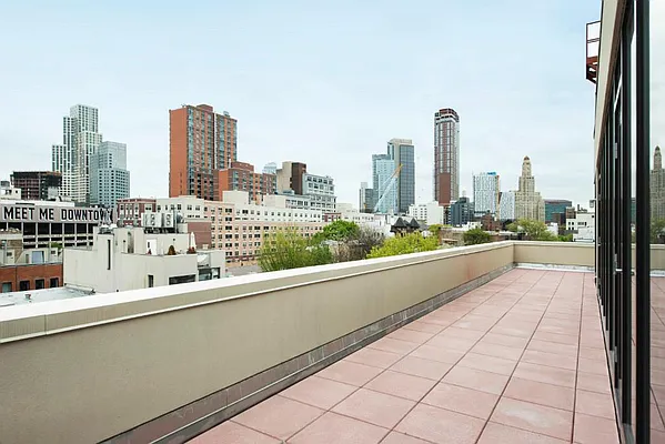 Rented by Brooklyn Bridge | media 11