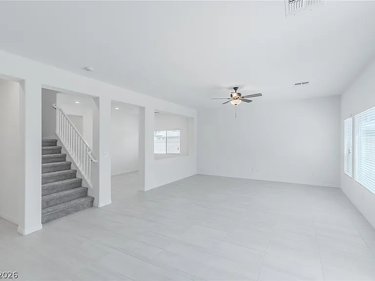 5732 Yellow House St — Photo 9