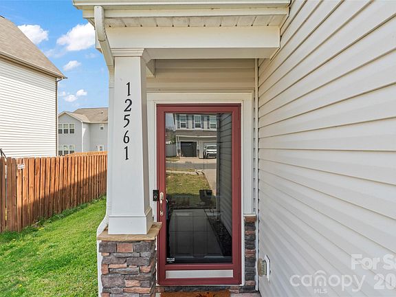 2nd image of 12561 Garron Rd