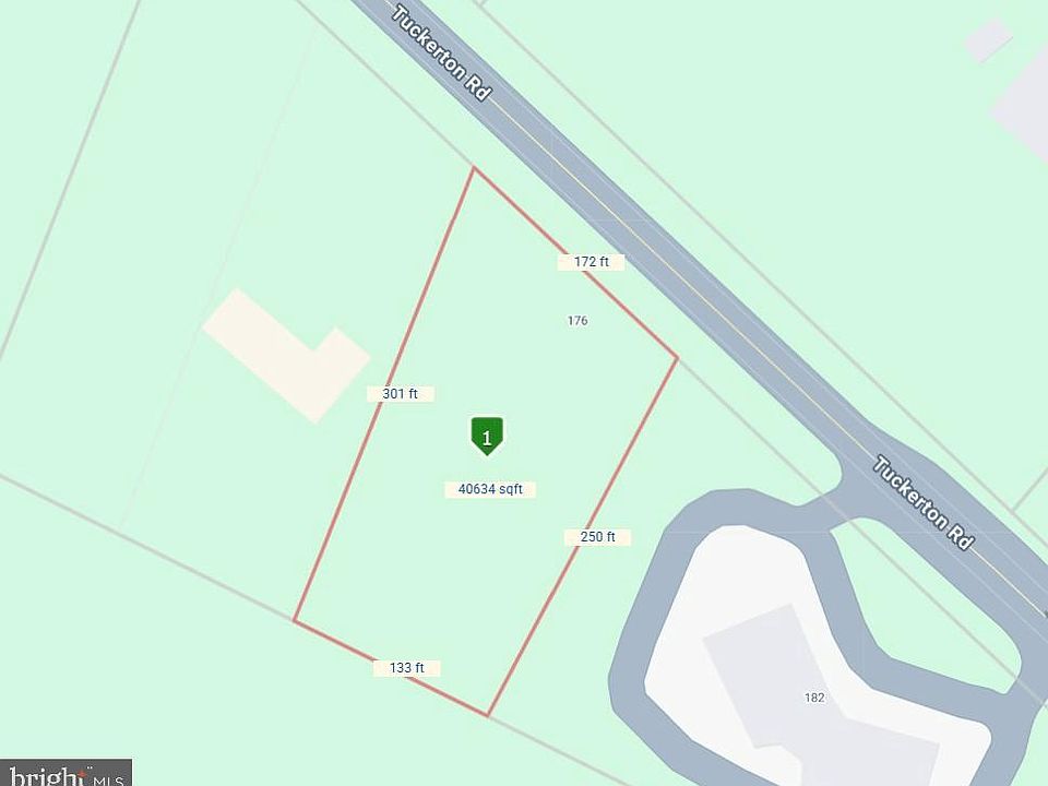 2nd image of 176 Tuckerton Rd