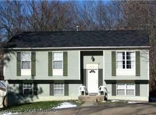 5712 Magnolia Ln, Falls Church, VA