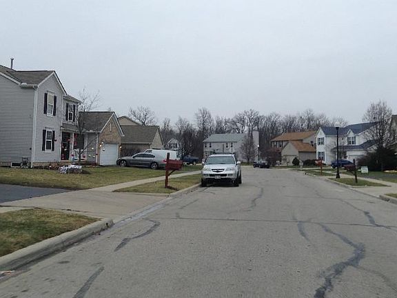 4th image of 4312 Knoll Crest Dr