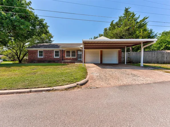 5201 NW 46th Dr, Warr Acres, OK 73122