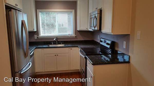 1st image of 659 Kirkland Dr APT 09