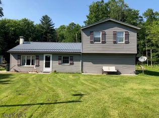 111 Pond Ln, Hopewell, PA 16650