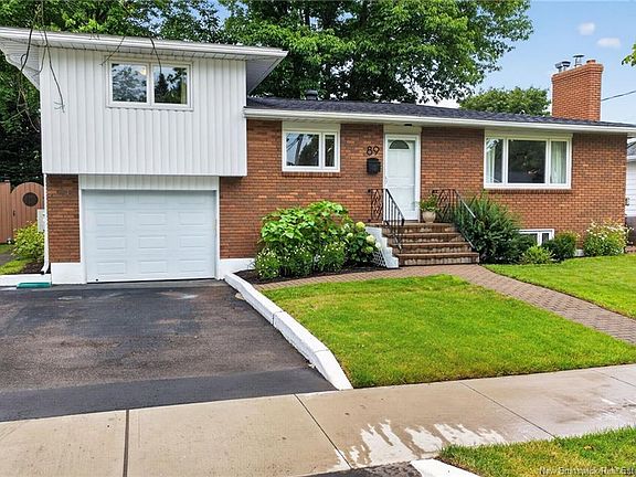 2nd image of 89 Bessborough Ave