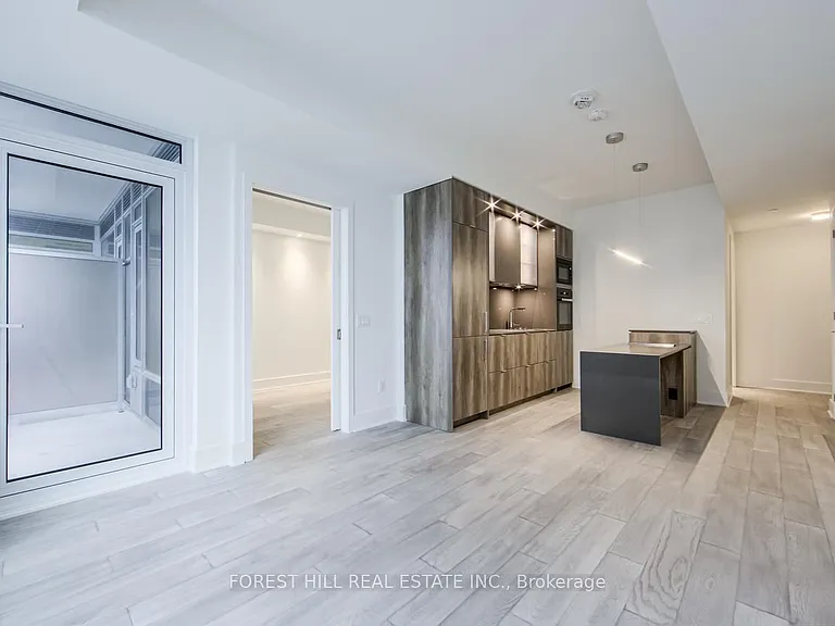 11 Yorkville Ave #2506 — Photo 14