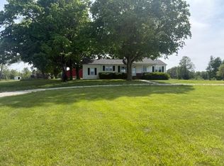 5557 Dripping Springs Rd, Smiths Grove, KY 42171