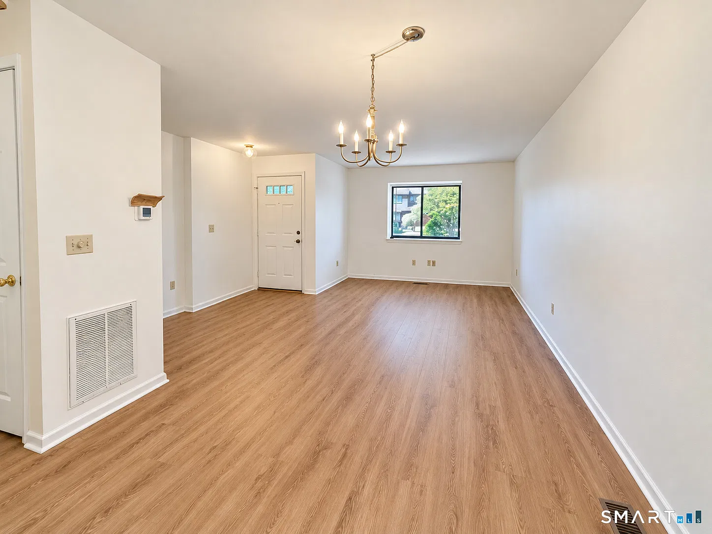 1 bed, 1.0 bath, 780 sqft, $2,200 — Photo 2