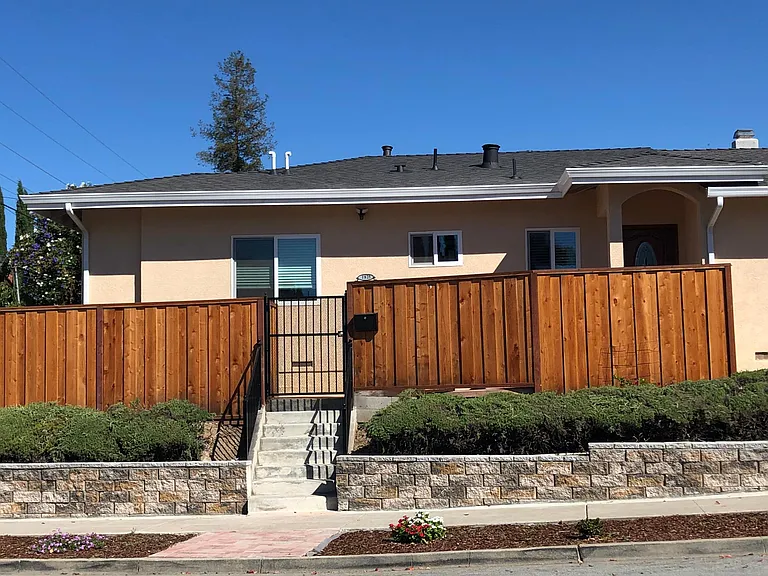 1825 Mento Dr — Photo 3