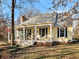 13441 Big Red Ln, Gentry, AR 72761