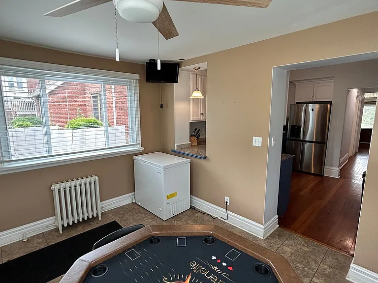 930 Ridge Ave — Photo 36