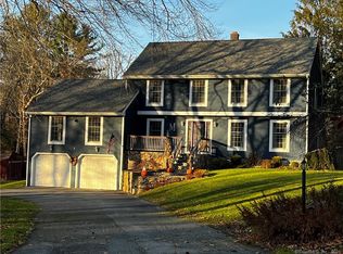 20 Fitzgerald Rd, Brooklyn, CT 06234